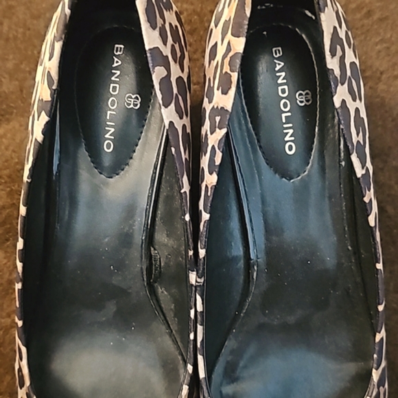 Bandalino Animal Print Wedges - Picture 14 of 16